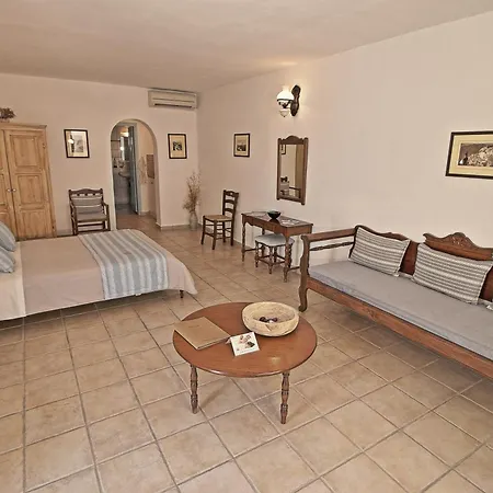 شقة فندقية Aethrio Sunset Village - 4*