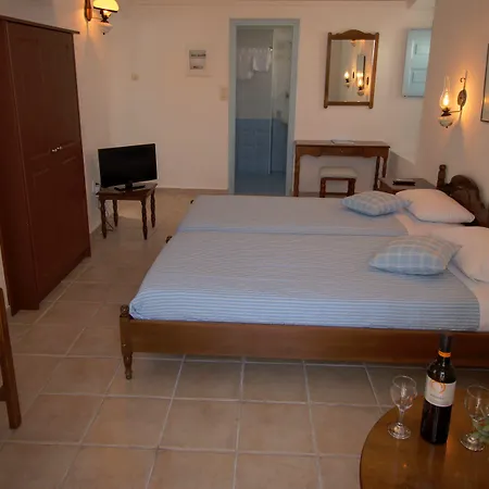 شقة فندقية Aethrio Sunset Village - 4*