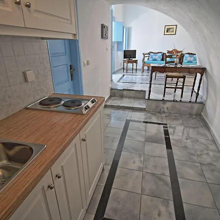 Aethrio Sunset Village - شقة فندقية 4*