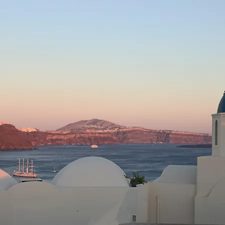 Aethrio Sunset Village - شقة فندقية أويا